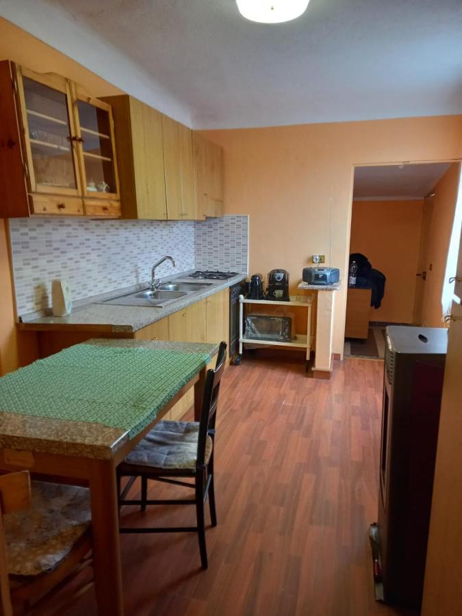 Casa Vita Apartment Vallebona ภายนอก รูปภาพ